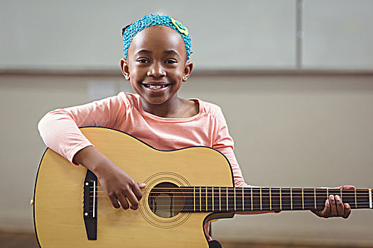 微笑,学生,弹吉他,教室,头像,学校