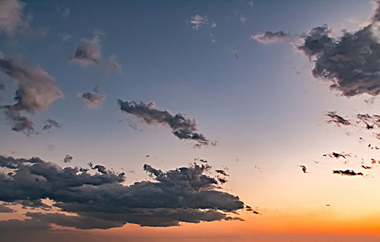 彩霞天空