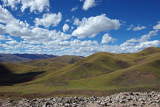 西藏雷集拉山