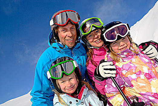 6-7岁,8-9岁,父母,滑雪,休假