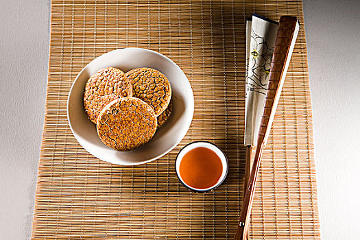 传统中式点心桃酥芝麻饼