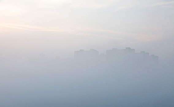 城市雾景