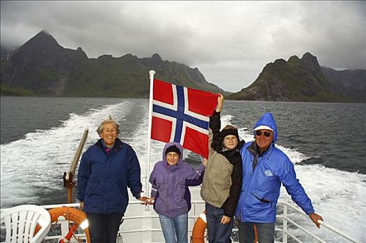 祖父母,孙辈,挪威,旗帜,游船,罗弗敦群岛