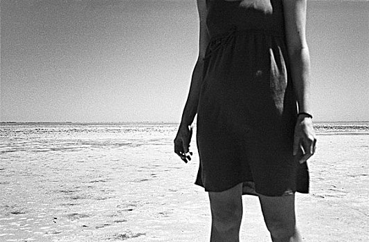 女人,短小,连衣裙,站立,海滩,风,吹,身体,法国,七月,2009年