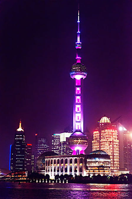 东方明珠塔_光亮_夜晚_黄浦江_陆家嘴_浦东_上海_中国_亚洲_高清图片