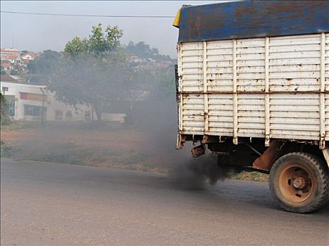 汽车,污染,乌干达