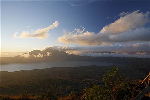 火山,湖,巴图尔,巴厘岛,印度尼西亚