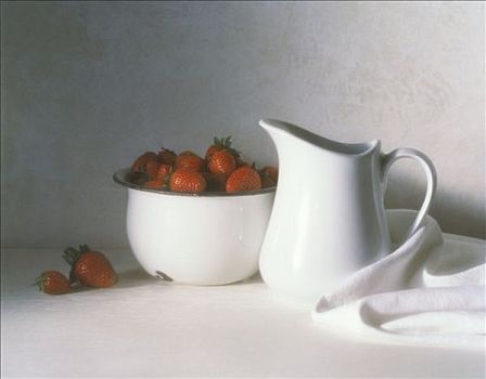 草莓,奶油,水罐