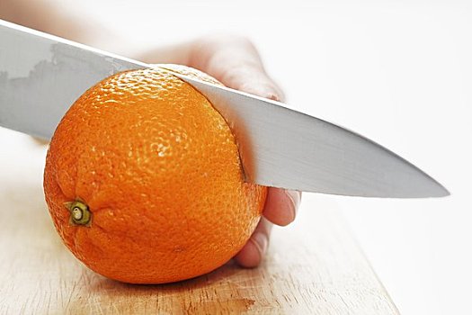 切,橙子