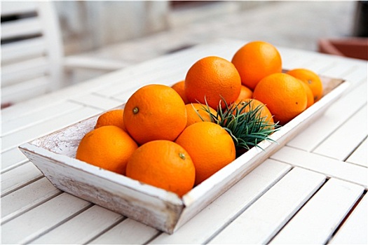 橙子,桌子