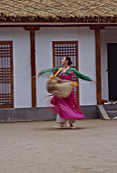 鲜族舞