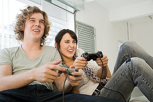 年轻,情侣,玩,比赛,游戏机