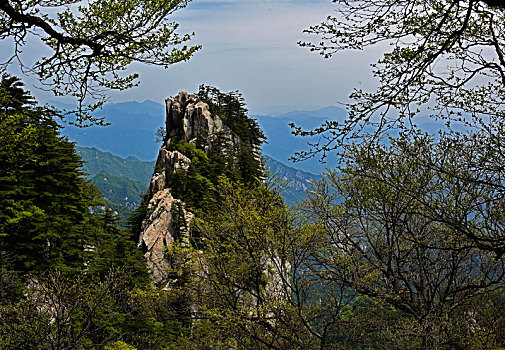 河南平顶山市鲁山县尧山