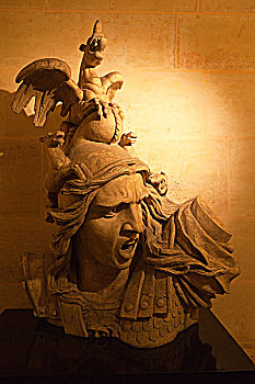 法国巴黎凯旋门里的雕像
