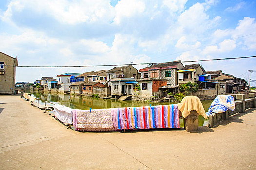 石桥村,村庄,小河,水环境治理,五水共治,老房子