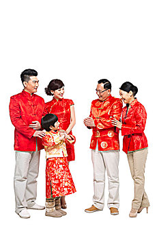 棚拍中國(guó)新年快樂(lè)的唐裝家庭