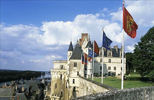 法国,中心,卢瓦尔河,排列,旗帜,房子