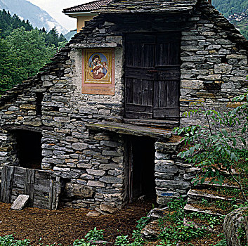 石头房子图片_石头房子图片大全_石头房子图片下载