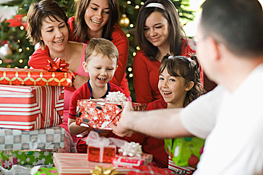 多人,父母,孩子,家庭,交换,礼物,圣诞节