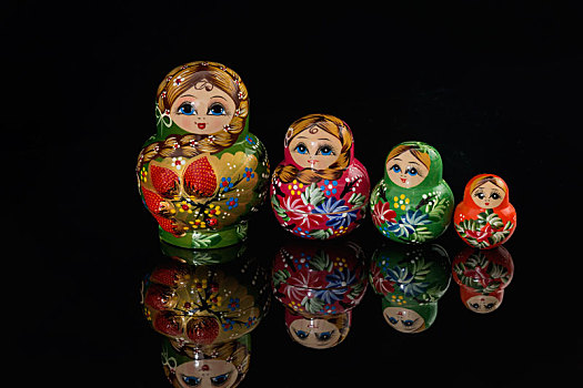 精美的俄罗斯套娃