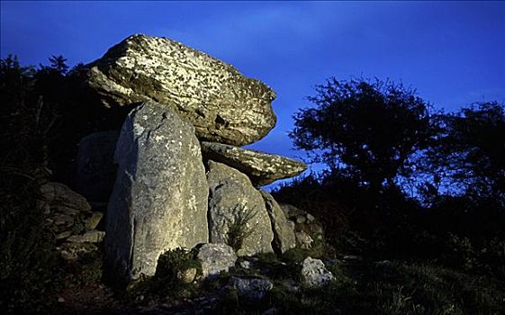 巨石墓,沃特福德郡,爱尔兰