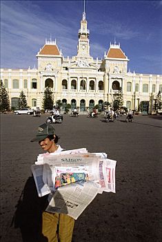 越南,胡志明市,一个,男人,销售,报纸,街上