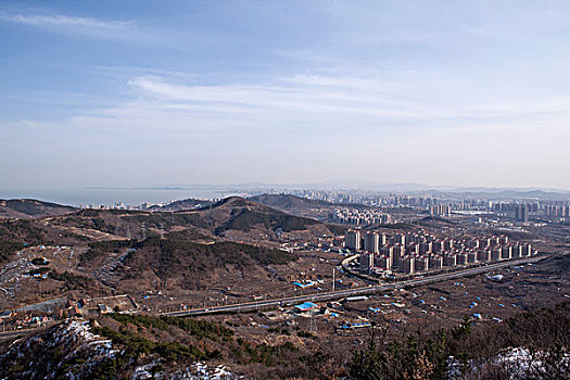 远眺烟台莱山区