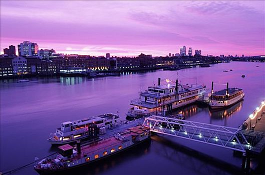 英格兰,伦敦,夜景,船,泰晤士河,河,港区,金丝雀码头,天际线,背景