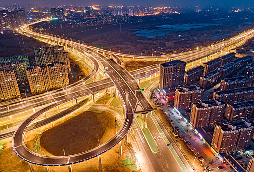 江苏省淮安市刚开通的内环高架快速路夜景