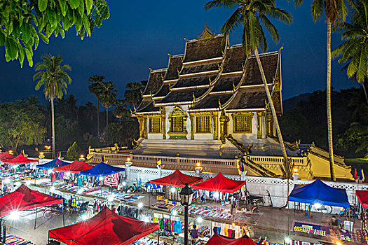 老挝琅勃拉邦夜市