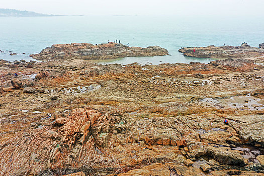 航拍山东青岛太平湾海岬角礁石林立