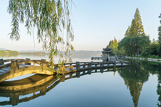 杭州西湖,长桥公园