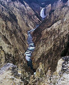 下瀑布,黄石国家公园,怀俄明
