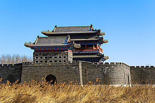 中国涿州影视城的古代建筑城门