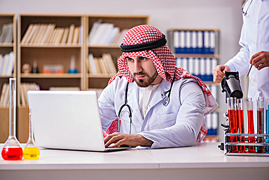 阿拉伯,博士,工作,实验室,医院