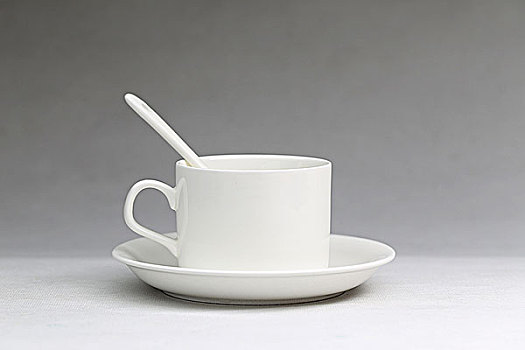 白色咖啡杯
