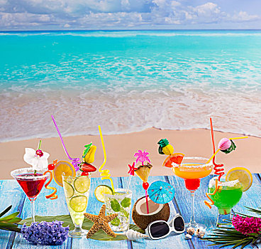 彩色,许多,热带,鸡尾酒,蓝色,木头,青绿色,海滩,椰子,薄荷叶松香,玛格丽塔酒