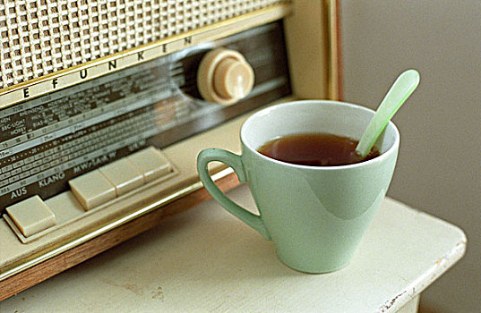 一杯咖啡,正面,无线电