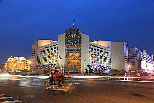 2017年12月23日北京西城区西单地区建筑夜景