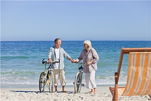 老年,夫妻,自行车,海滩