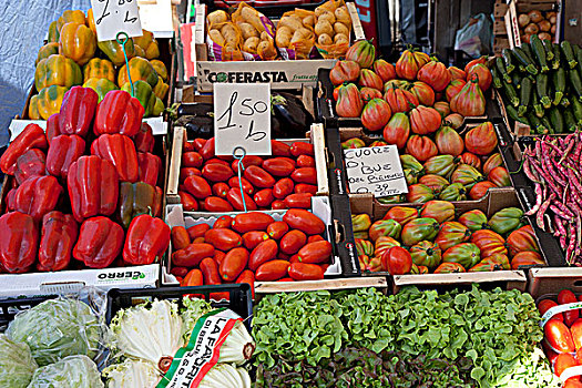 蔬菜,市场货摊,坎诺比奥,省,意大利