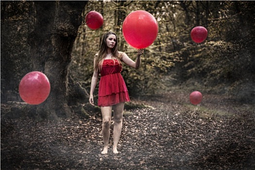 少女,拿着,红色,气球,模糊,树林,漂浮