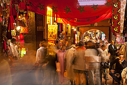 摩洛哥,人,走,露天市场,黄昏,马拉喀什