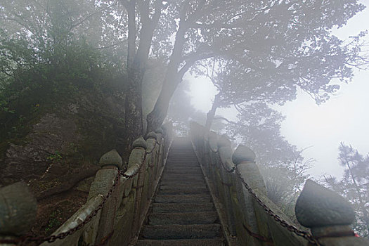武当山顶台阶