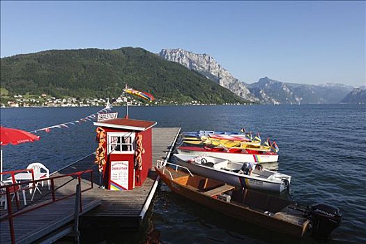 码头,特劳恩湖,湖,萨尔茨卡莫古特,上奥地利州,奥地利,欧洲