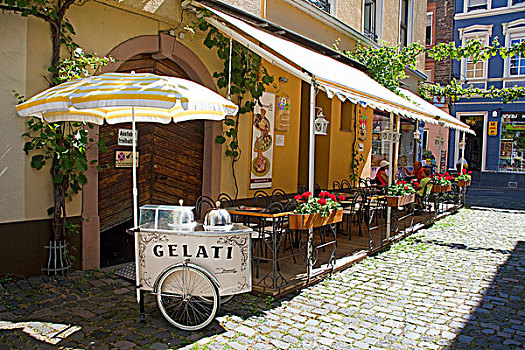 怀旧,冰淇淋,手推车,冰淇淋店,塔尔本-塔尔巴赫,莱茵兰普法尔茨州,德国,欧洲