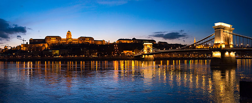 链索桥,布达佩斯,匈牙利,欧洲