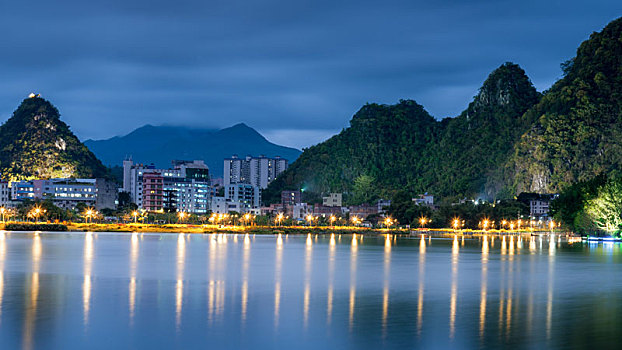 城市公园夜景