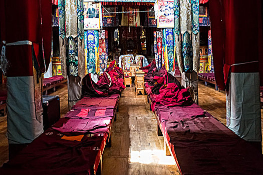 西藏那曲比如县茶曲乡达尔木寺