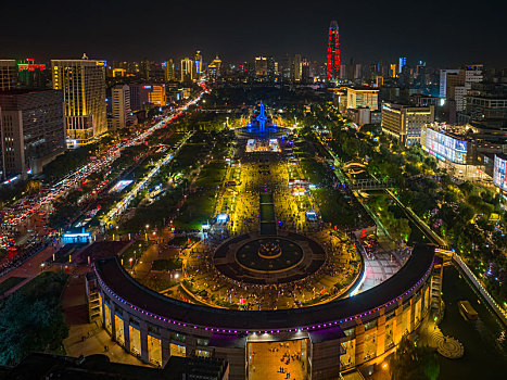 济南泉城广场夜景